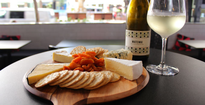 brisbane-cafes-cawfee-cheese