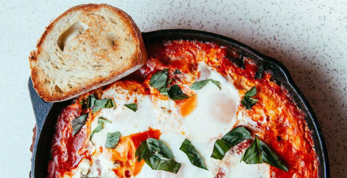 meat free week shakshuka