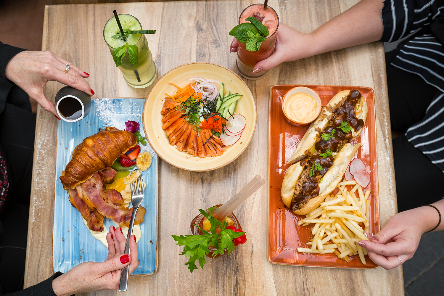 Knox Dining Surfers Paradise G&G